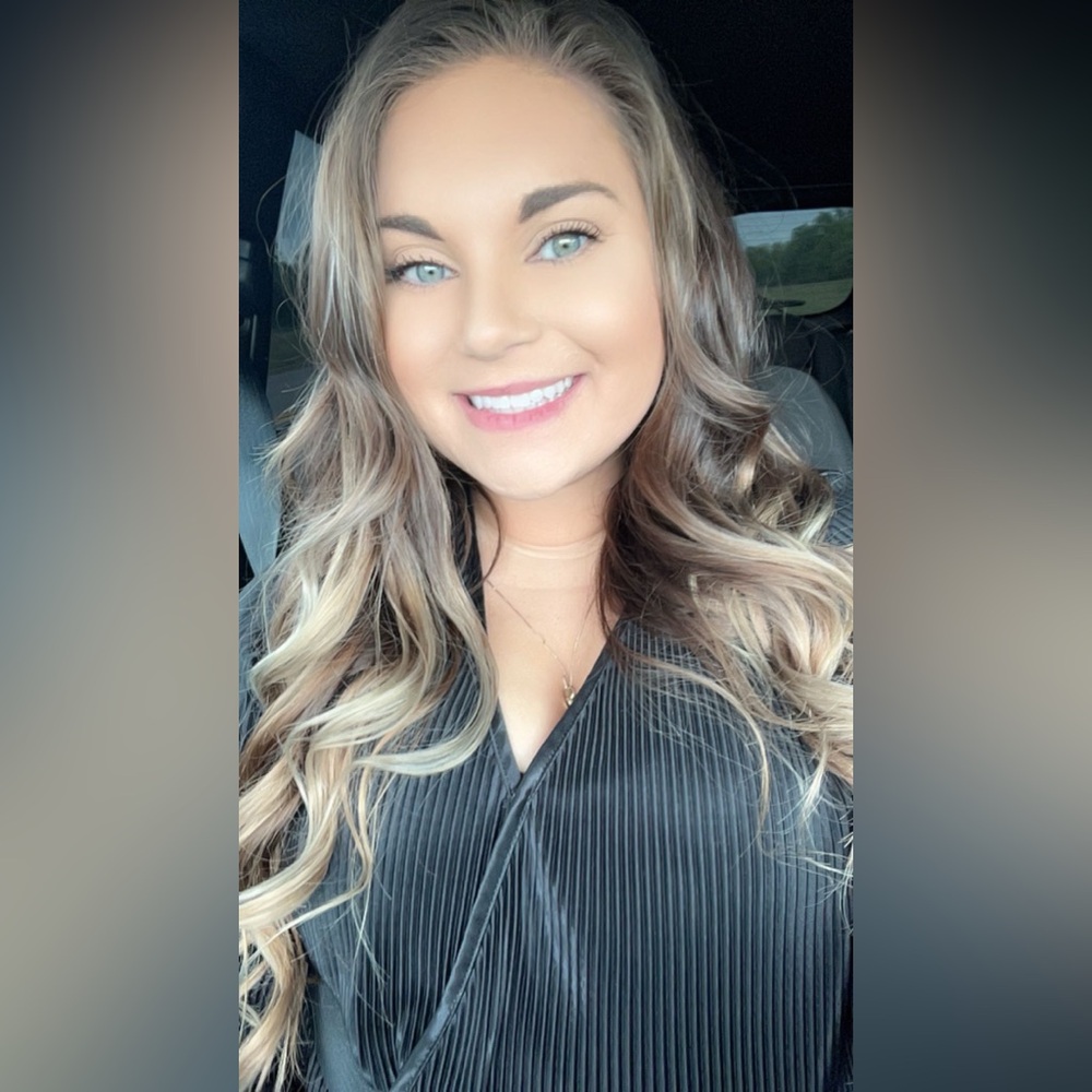Meet your Posher, Katelynn